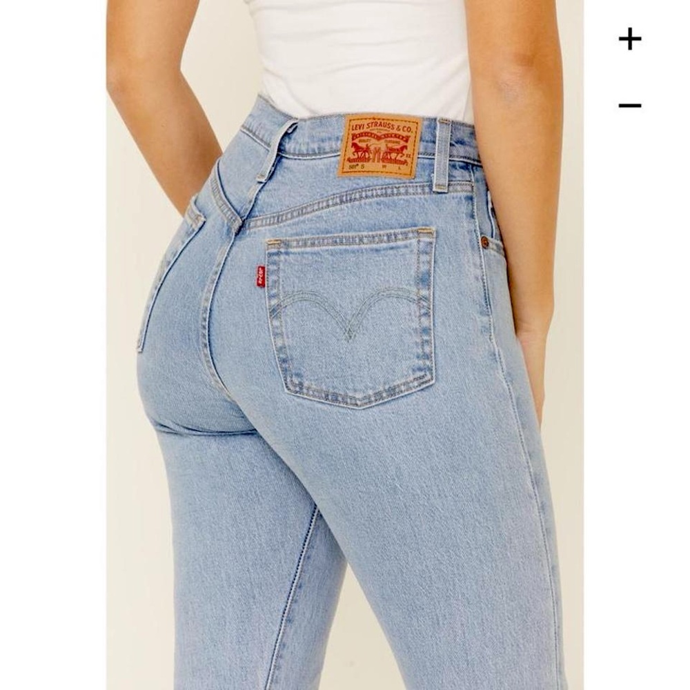 Levi’s 501 women’s skinny jeans size 24x28 fray hem NEW WITH TAGS